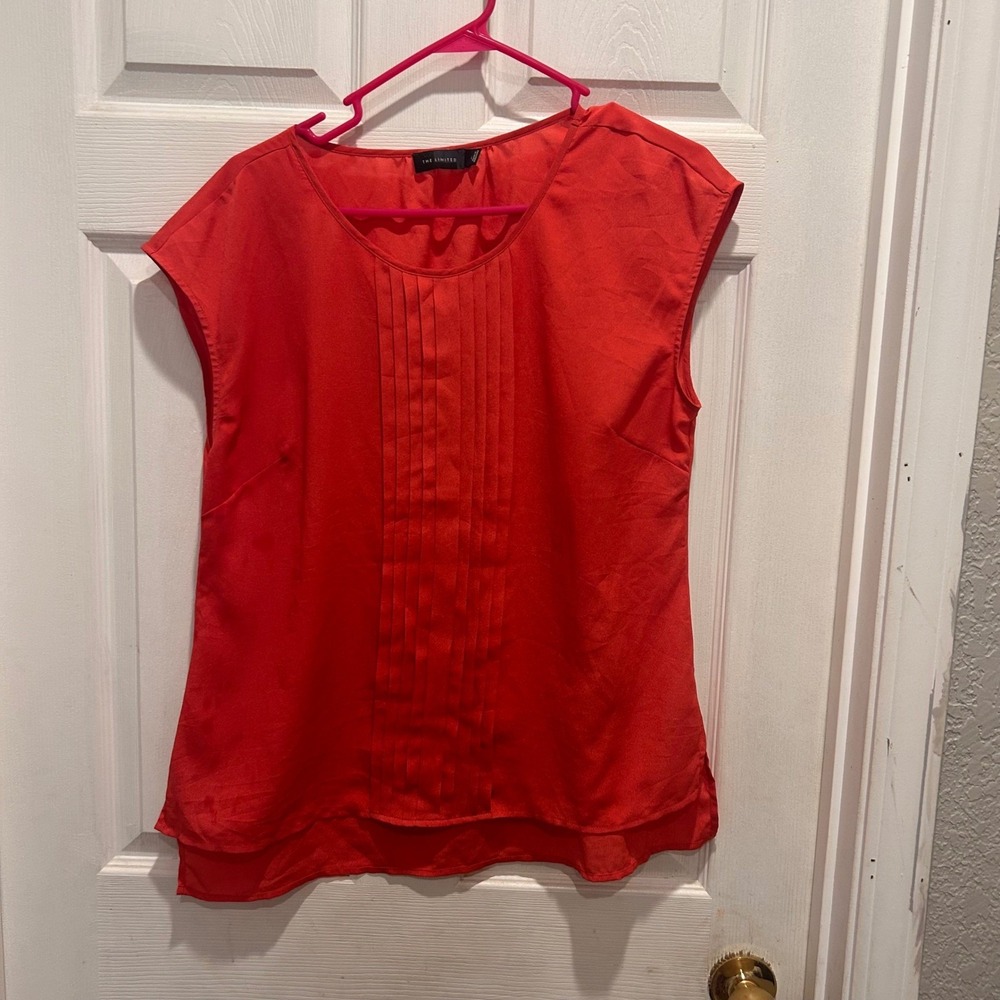 The Limited Women's Coral Orange Pink Sleeveless Pleated Blouse Top‎ Size L